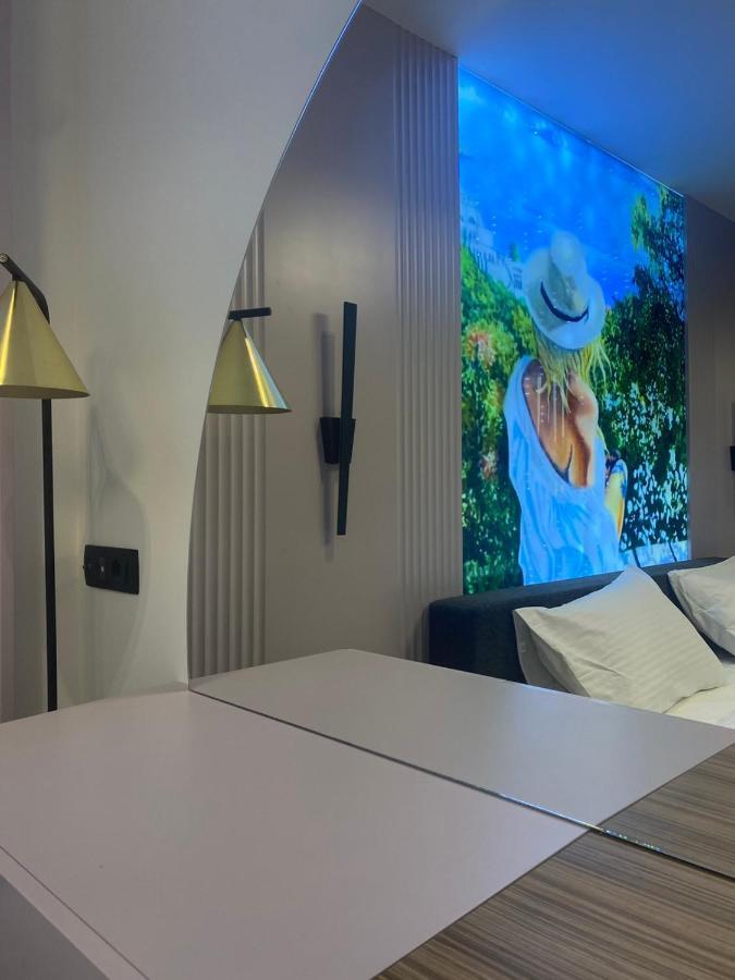 Marinus Hotel Улцин Екстериор снимка